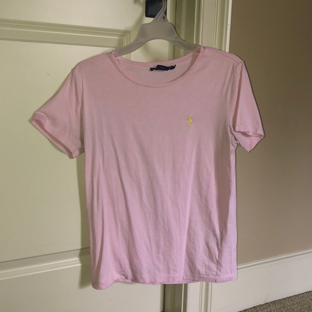 Casual pink polo T-shirt